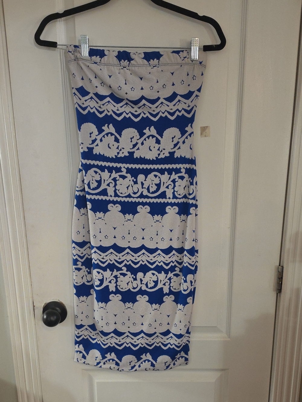 Olive Tree Blue and White Strapless Printed Tube Dress